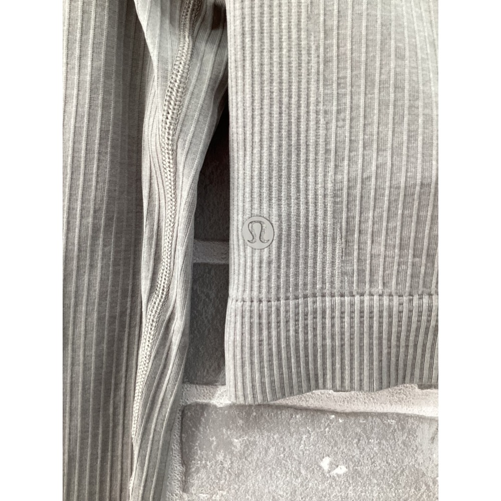 Lululemon Ebb to Street Long Sleeve Ribbed Crop Top Grey Size‎ 8 LW3DJQS - Picture 6 of 6